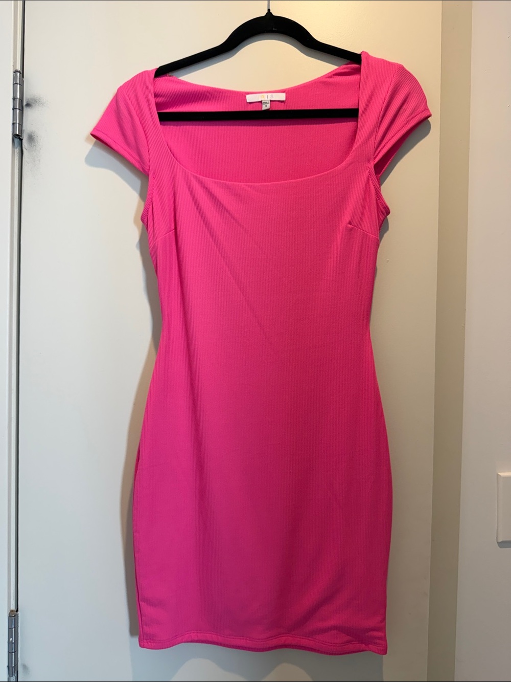 iris Bright Pink Scoop Neck Cap Sleeve Mini Dress